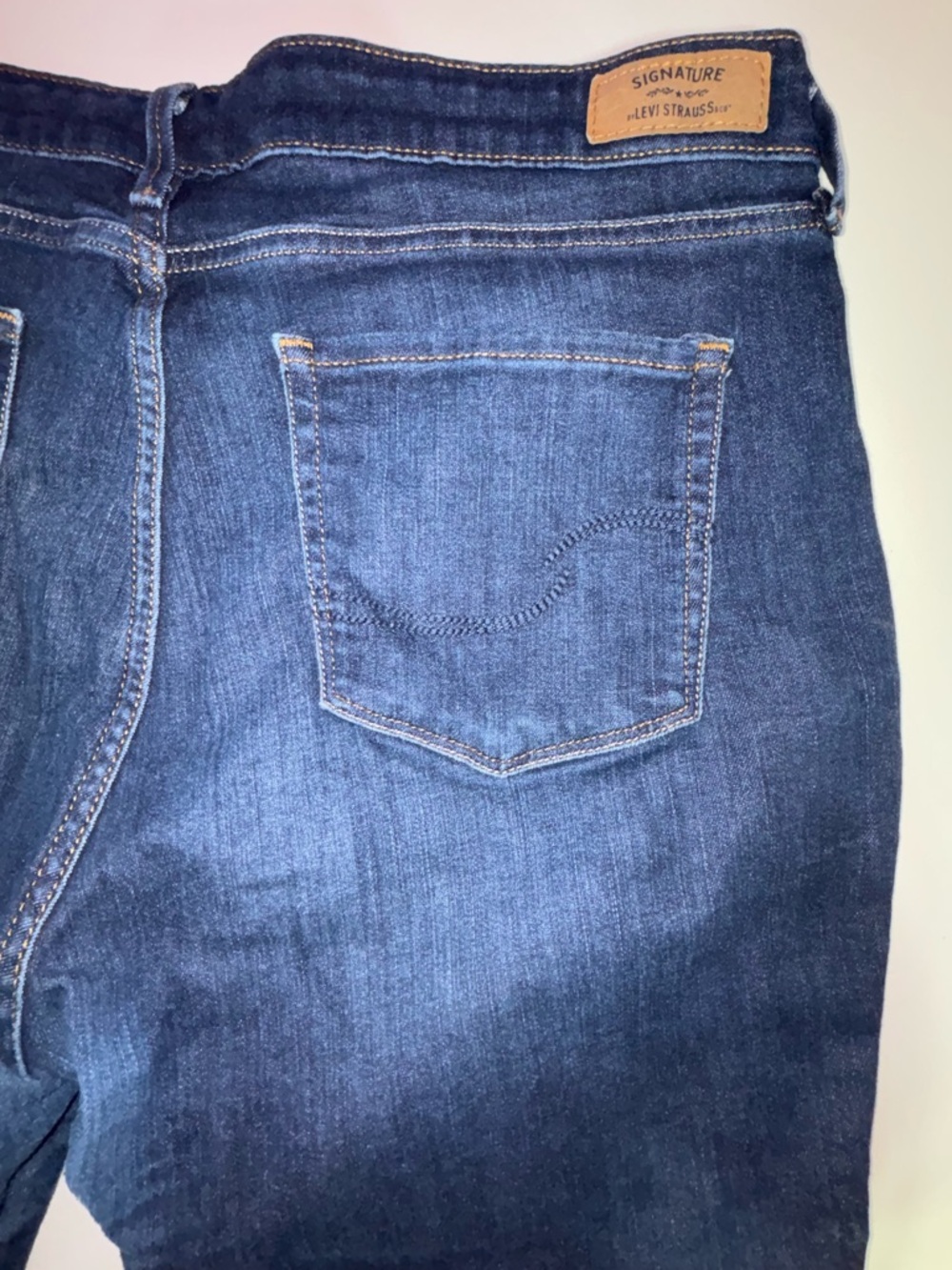 Women’s Signature Dark Blue Cropped Denim Bermuda Shorts - Picture 10 of 16